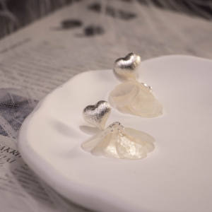ต่างหูเงินแท้ 925 รูปเปลือกหอยสไตล์เกาหลี ดีไซน์เก๋ไก๋ โดดเด่น  สำหรับทุกเพศ  ชุบเงิน  แบรนด์ Junxing - Product Image 2