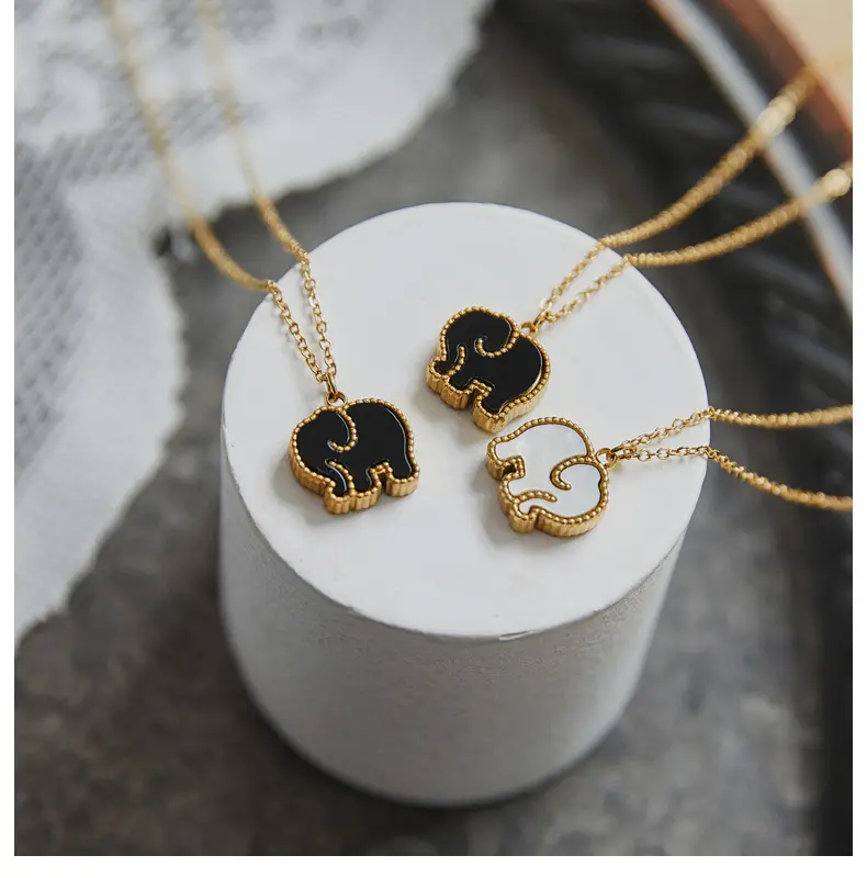 18K Gold Plated 316L Stainless Steel Necklace Choker Double Side Black White Shell Luck Elephant Women Charm Necklace Jewelry