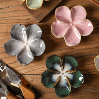 Vaisselle de four en céramique rétro japonaise Soucoupe de trempage domestique créative Conception de feuille de fleur de lotus colorée Assaisonnement Plat de trempage