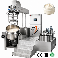 Machine d'émulsification sous vide haute performance avec élévateur hydraulique pour la fabrication de crèmes, lotions et gels pour le visage