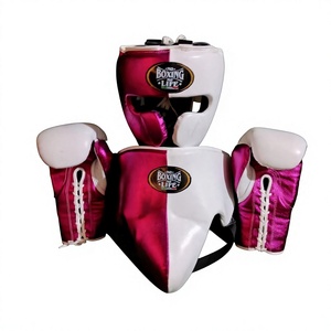 ชุดอุปกรณ์มวย Custom No Boxing No Life ประกอบด้วยหมวกกันกระแทก ถุงมือ สนับแข้ง สีชมพูขาว แบบผูกเชือก หนังแท้ สำหรับฝึกซ้อม ใช้ได้ทั้งชายและหญิง - Product Image 1