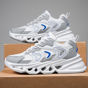 Calzado deportivo informal para hombre, personalizado al por mayor, con plantillas cómodas, diseño transpirable, talla grande 44, apto para todas las estaciones. - Product Image 1