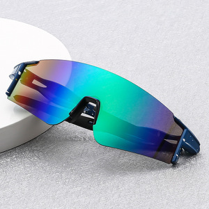 Lunettes de soleil sport photochromiques, monture noire en PC, protection UV400, coupe-vent, pour le cyclisme et les activités de plein air - Product Image 2
