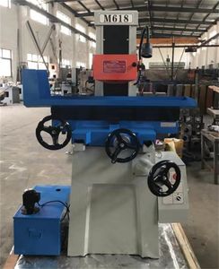 Machine de rectification plane à commande PLC de fabrication universelle Wadley avec moteur de 1,5 kW Table de 500x250 mm - Product Image 4