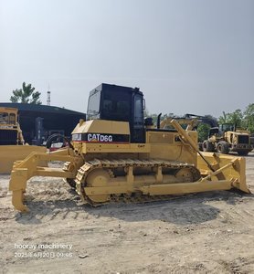 รถดันดินมือสอง D6G คุณภาพดี ราคาประหยัด ได้รับการรับรอง EPA CE เครื่องยนต์เดิม ชั่วโมงการทำงานต่ำ มอเตอร์ เกียร์ ปั๊ม อะไหล่จากญี่ปุ่น - Product Image 6