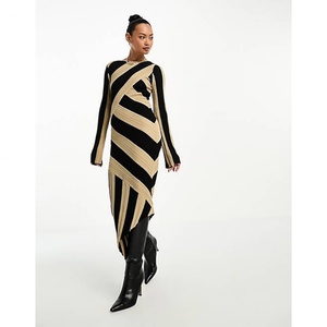 Nuevo Vestido Midi Asimétrico de Punto a Rayas Beige y Negro - Product Image 1
