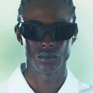 نظارات شمسية بتقنية المستقبل ملفوفة على الطراز الميكانيكي نظارات عين القط لركوب مادة إطار الكمبيوتر - Product Image 1