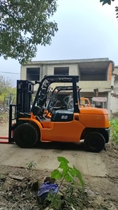 מלגזה דיזל חדשה של טויוטה 5 טון FD50, מלגזה משומשת יפנית מקורית 5 טון במצב מצוין - Product Image 5