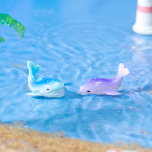 Lindas Figuras de Animales Marinos en Miniatura de Tiburón, Delfín y Rayo, Adornos de Resina para Acuarios, Terrarios de Musgo y Decoración de Peceras - Product Image 4