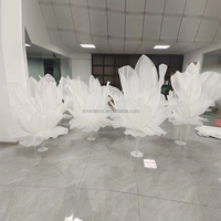 Centres de table de mariage de haute qualité SMS, fleurs géantes à dégradé de couleurs, fleurs en organza de soie, installation artistique florale pour la décoration de table de banquet