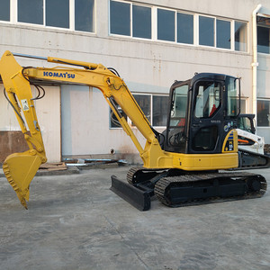 Excavadora Usada Komatsu PC55 de 5.5 Toneladas, Motor Cummins, Bomba Hidráulica Kawasaki, Motor Original Japonés, 1200-2000 Horas, 90% Nueva - Product Image 3