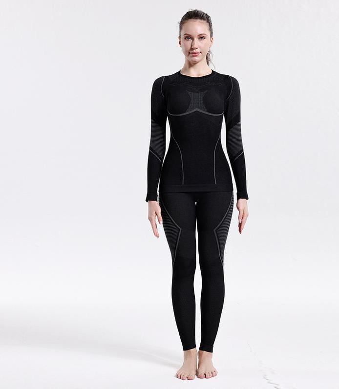 3 - Costume femme gris et noir