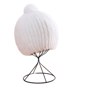 <span class=keywords><strong>Cappello</strong></span> Invernale in Vera Pelliccia di <span class=keywords><strong>Coniglio</strong></span> Personalizzato all'Ingrosso, Unisex, Caldo e alla Moda, Regalo di Natale - Product Image 1