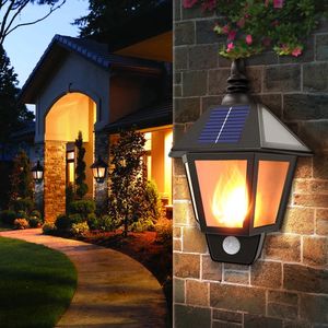 Lámpara Solar 2 en 1, Aplique Decorativo con Llama Parpadeante, Luces Solares Impermeables del Anochecer al Amanecer para Jardín, Patio, Garaje - Product Image 1