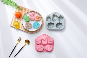 Moldes de Silicona para Pastel con Diseño de Halloween, 5 Cavidades, Diseño de Calabaza y Telaraña, Rosa y Gris, No Tóxicos, Reutilizables, de Grado Alimenticio - Product Image 2