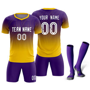 Tenues de football pour adultes personnalisées, impression numérique, maillot et short, 100% polyester, toutes saisons - Product Image 1