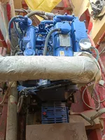 3-Zylinder Schiffsdieselmotor ZF12M Getriebe 380J-3 Elektrischer Start 1,357L 262kg 1 Jahr Garantie Euro 3 Emission Geschlossen