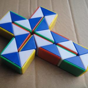 Regla mágica Mini Magic Snake de 3,3 cm, juguete educativo para niños de 4 a 7 años, juego de rompecabezas unisex, Cixi Zhejiang - Product Image 3