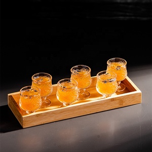 Ensemble distributeur de whisky vintage européen sculpté avec mini-gobelet, verre à whisky, verre à <span class=keywords><strong>vin</strong></span>, verre à cocktail et verre à shot en forme de diamant - Product Image 6