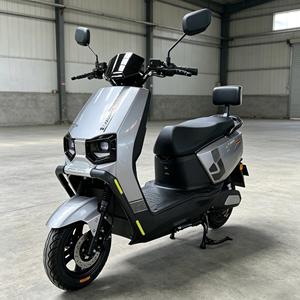 Scooter Eléctrico de Dos Ruedas de Alta Calidad de 500-1000W sin Escobillas, con Pantalla LED Inteligente Impermeable y Faro Delantero de Largo Alcance - Product Image 1