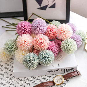 Bouquet de fleurs artificielles en soie, chrysanthèmes, décoration de mariage et de maison, arrangement artisanal de boules de pissenlits - Product Image 2