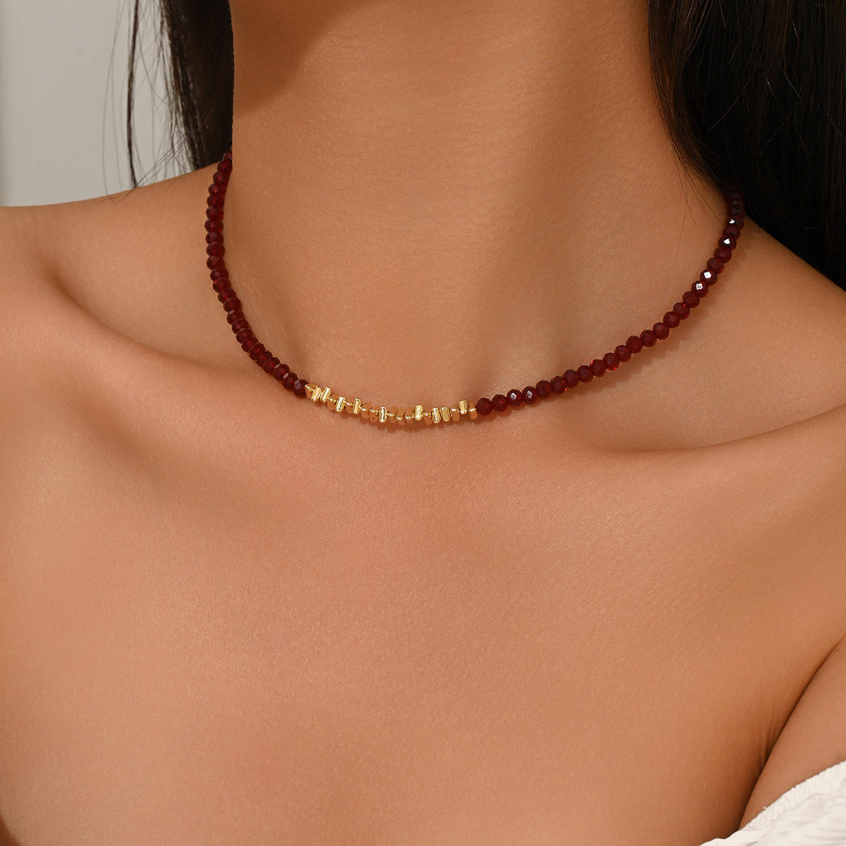 Grenat rouge + perles plaquées or