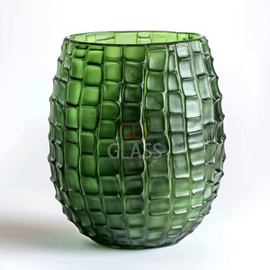 Vase croco en verre cristal sculpté à la main pour la décoration de la maison - Product Image 2