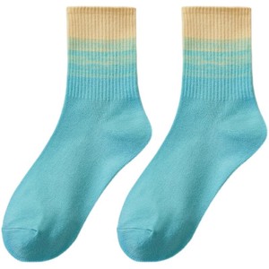Gradient Color Crew Socks Women Mid Calf Breathable Sweat Absorbing Basketball Sports Socks Autumn Winter Style - Product Image 5