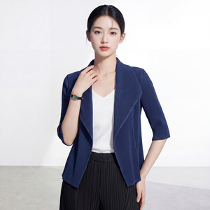 Chaqueta Casual Minimalista Plisada de Manga Tres Cuartos para Mujer, Marca PY Miyake, para Todas las Temporadas, Color Sólido, Tejido de Poliéster - Product Image 5