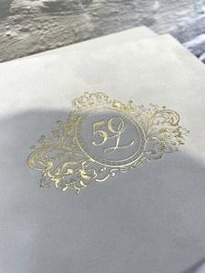 Invitaciones acrílicas transparentes <span class=keywords><strong>de</strong></span> primera calidad con borla Tarjetas RSVP impresas personalizadas <span class=keywords><strong>Caja</strong></span> <span class=keywords><strong>de</strong></span> invitación <span class=keywords><strong>de</strong></span> boda <span class=keywords><strong>de</strong></span> terciopelo marfil <span class=keywords><strong>de</strong></span> lujo - Product Image 5