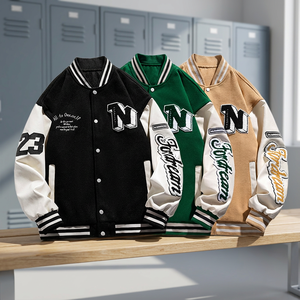 Veste universitaire personnalisée pour homme en toile de polyester, col montant, brodée, style hip-hop streetwear, coupe-vent et imperméable pour l'hiver - Product Image 4
