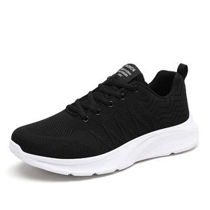 Nouveauté 2026 Chaussures de course pour hommes en maille respirante Fly Knit Noir Légères pour la course à pied en plein air, le jogging, le sport et la marche - Product Image 5