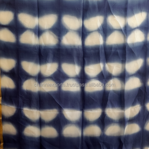 Hermosa bufanda de seda de algodón teñida a mano azul índigo con borla para ropa de mujer, bufandas de seda bohemias para ropa de fiesta informal - Product Image 1