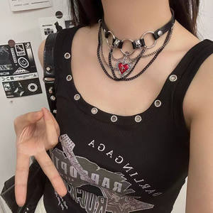 Collier ras du <span class=keywords><strong>cou</strong></span> gothique vintage punk en cuir PU noir avec clous et rivets en forme <span class=keywords><strong>de</strong></span> cœur, collier <span class=keywords><strong>de</strong></span> motard avec pointes réglable - Product Image 6
