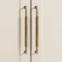 Poignées de porte et boutons de tiroir de style classique français en alliage de zinc couleur laiton antique jaune pour armoires et commodes