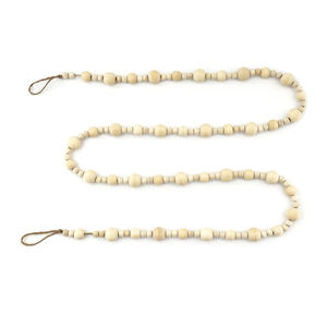 Handgefertigte Holzperlen-Girlande im Landhausstil, Maßgefertigte Natürliche Holzperlen-Ornamente - Product Image 6