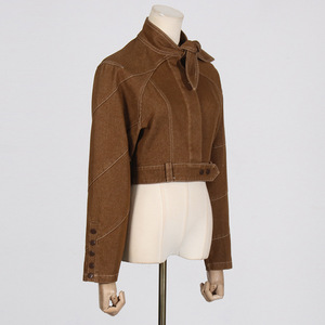 Conjunto de 2 Piezas para Mujer, Pantalones Largos Ajustados con Cuello de Lazo y Diseño Moderno, Tendencia de Primavera - Product Image 3