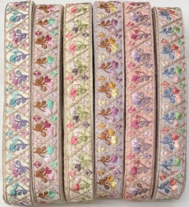 Nouvelle collection de tissus Oxford légers imprimés de fleurs, avec dentelle et maille douce pour robes féminines - Product Image 1