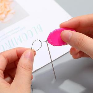 Colorful Plastic Thumb <b>Needle</b> <b>Threader</b> Oval Shape Sewing Accessory For Cross Stitch Needlework Tool - Product Image 3