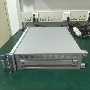 Generador de Señales Rohde and Schwarz SML02 9kHz-2.2GHz - Product Image 3