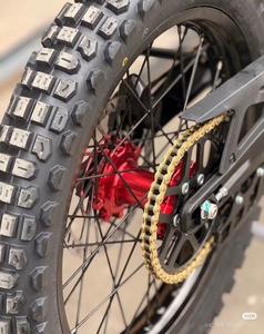 Motocicletta <span class=keywords><strong>Elettrica</strong></span> Arctic Leopard XE PRO S 2026 55Ah 20KW <span class=keywords><strong>Talaria</strong></span> Sting X3 Eride Pro Sr - Product Image 3