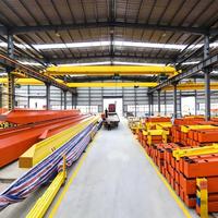 Pont roulant monopoutre professionnel de 5 tonnes avec palan électrique pour le transfert d'équipements en atelier de fabrication