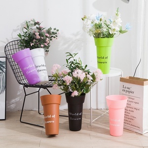 Vente directe d'usine personnalisé multicolore en plastique seau à fleurs rond/carré grand Pot de fleur <span class=keywords><strong>pour</strong></span> la maison jardin décor fleuriste - Product Image 4
