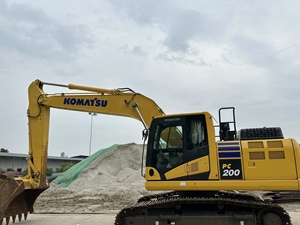 รถขุดโคมัตสึ PC200 รุ่นปี 2020 พร้อมบุ้งกี๋ขุด น้ำหนักใช้งาน 20 ตัน มือสอง ใช้ชิ้นส่วนไฮดรอลิก HAWE เครื่องยนต์คาวาซากิ - Product Image 2