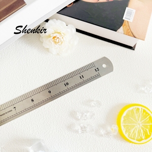 Regla Recta Metálica SK15 de <span class=keywords><strong>Binbin</strong></span> Stationery con Diseño Plegable y Orificio, 15 cm de Longitud Máxima, Uso Promocional para Medición en Pulgadas y Métrica - Product Image 2