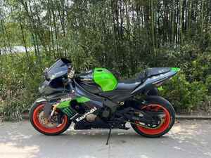 <span class=keywords><strong>Kawasaki</strong></span> <span class=keywords><strong>ZX</strong></span>-6R Ninja 636cc, refroidissement liquide, DOHC 16V, moto sportive, écran TFT, connectivité smartphone, pleine puissance - Product Image 3