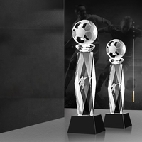 Trofeo de Fútbol de Cristal K9 al por Mayor HDW, Copa de Fútbol de Cristal Personalizada Hecha a Mano para Eventos Deportivos