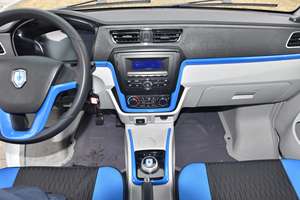 Schlussverkauf China JINBEI neuer Sea Lion ev 310 km <span class=keywords><strong>2</strong></span> Sitze/7 Sitze 4-Rad Mini-Cargo geschlossener elektrischer Fracht-Van Elektro-Lkw zu verkaufen - Product Image 5