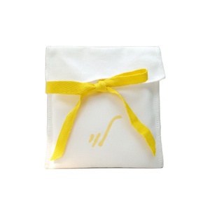 Pochette en toile OEM, pochette à cordon exquise pour cadeau, sac à bijoux en coton - Product Image 1
