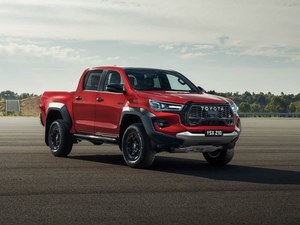 <span class=keywords><strong>Toyota</strong></span> <span class=keywords><strong>Hilux</strong></span> Revo 4x4 Diésel Automática 2022 |   Usado en Japón, Volante a la Izquierda, Cumple con Euro VI, Bajo Kilometraje para Exportación - Product Image 1
